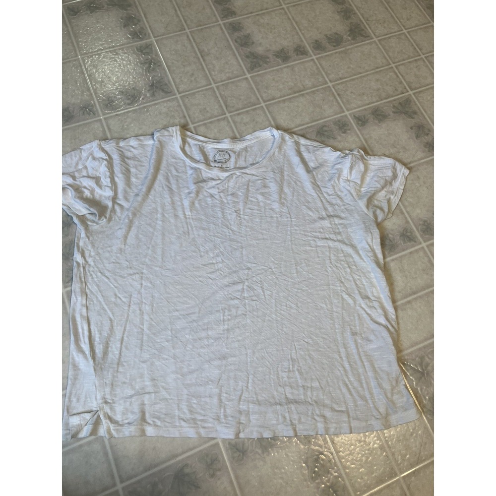 Maurices 24/7 Boxy Casual Tee Sz Small White Short Sleeve Cropped